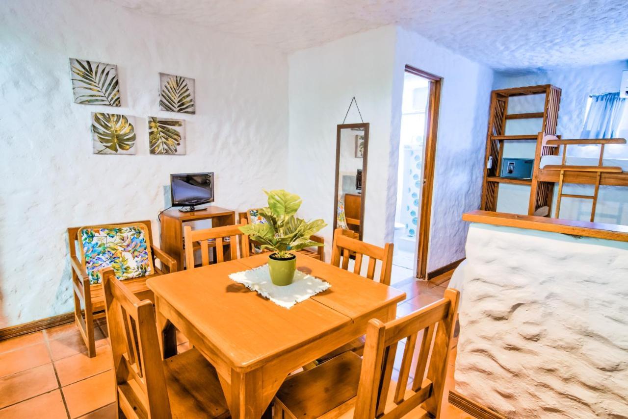 Ola Bonita Beachfront Apart Hotel 플라야 에르모사 외부 사진