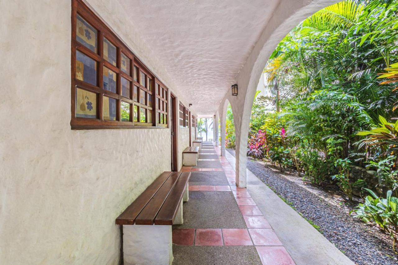 Ola Bonita Beachfront Apart Hotel 플라야 에르모사 외부 사진